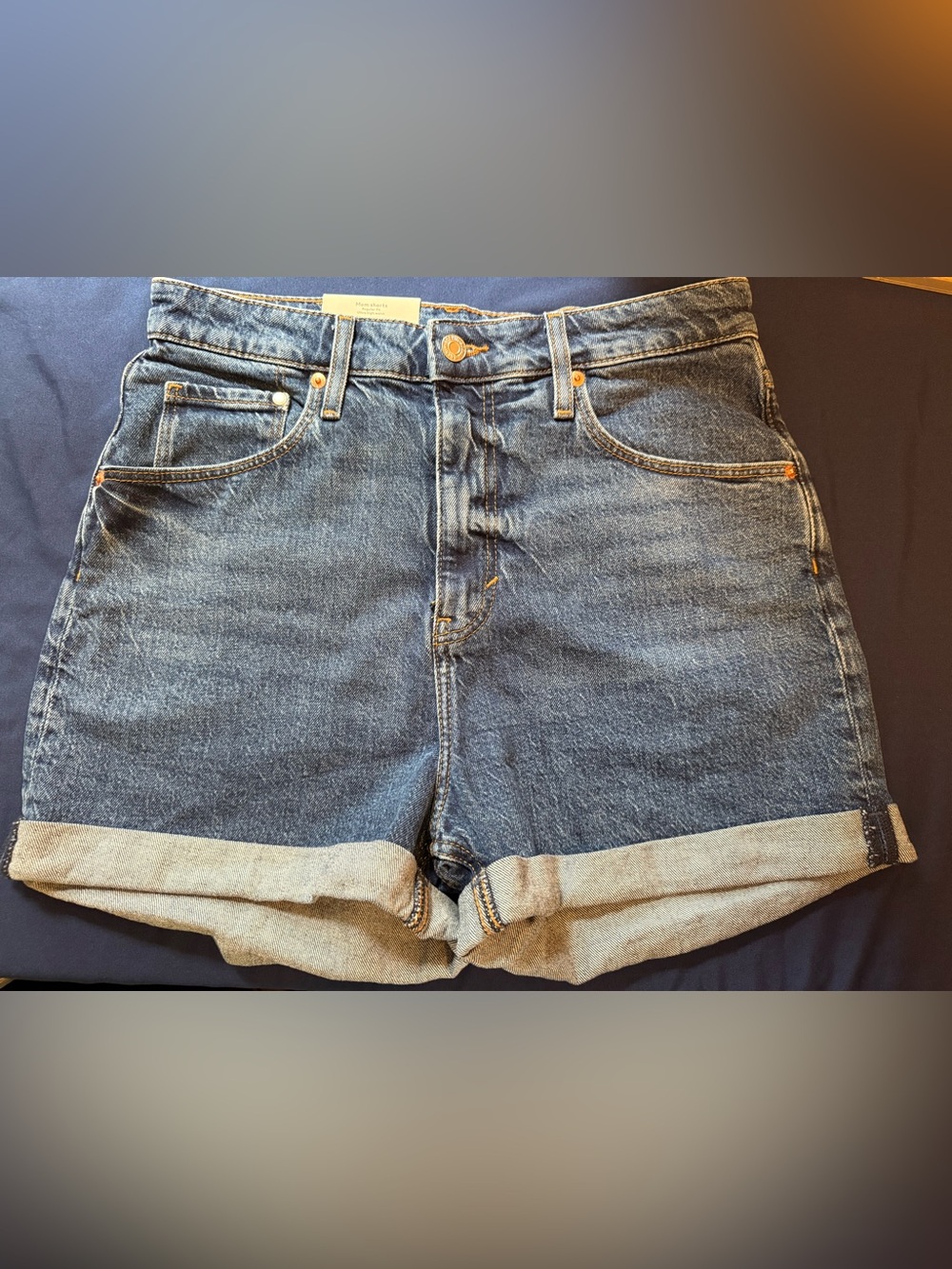& Denim Mom’s Jeans Classic High-Rise Rolled Hem Denim Shorts - Blue sz 8 NWT